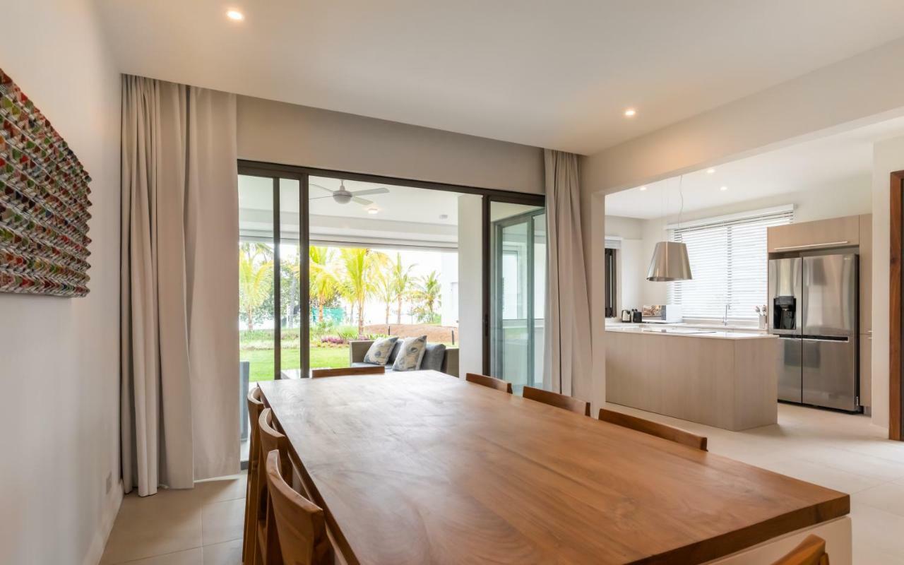 Caplage - Beachfront Ground Floor Apartment In Tamarin Luaran gambar