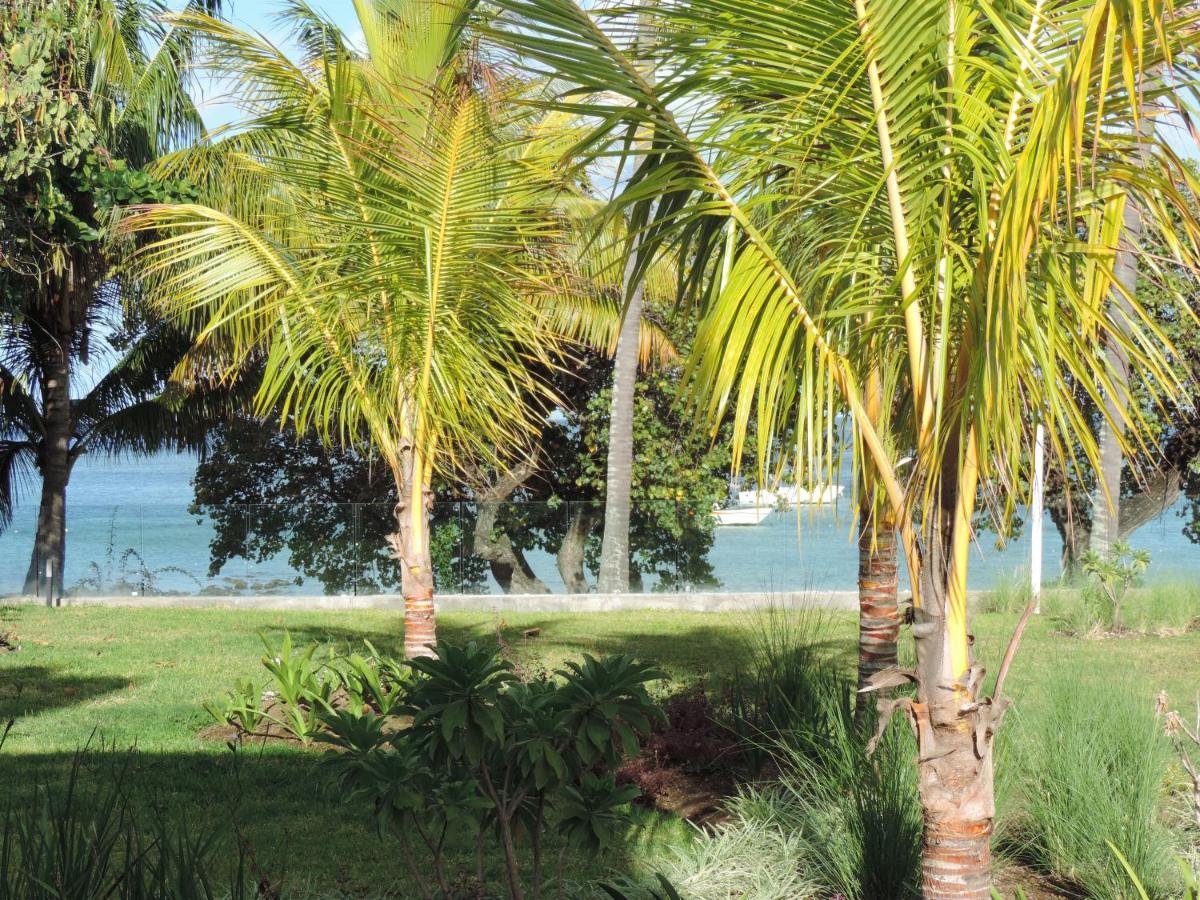 Caplage - Beachfront Ground Floor Apartment In Tamarin Luaran gambar
